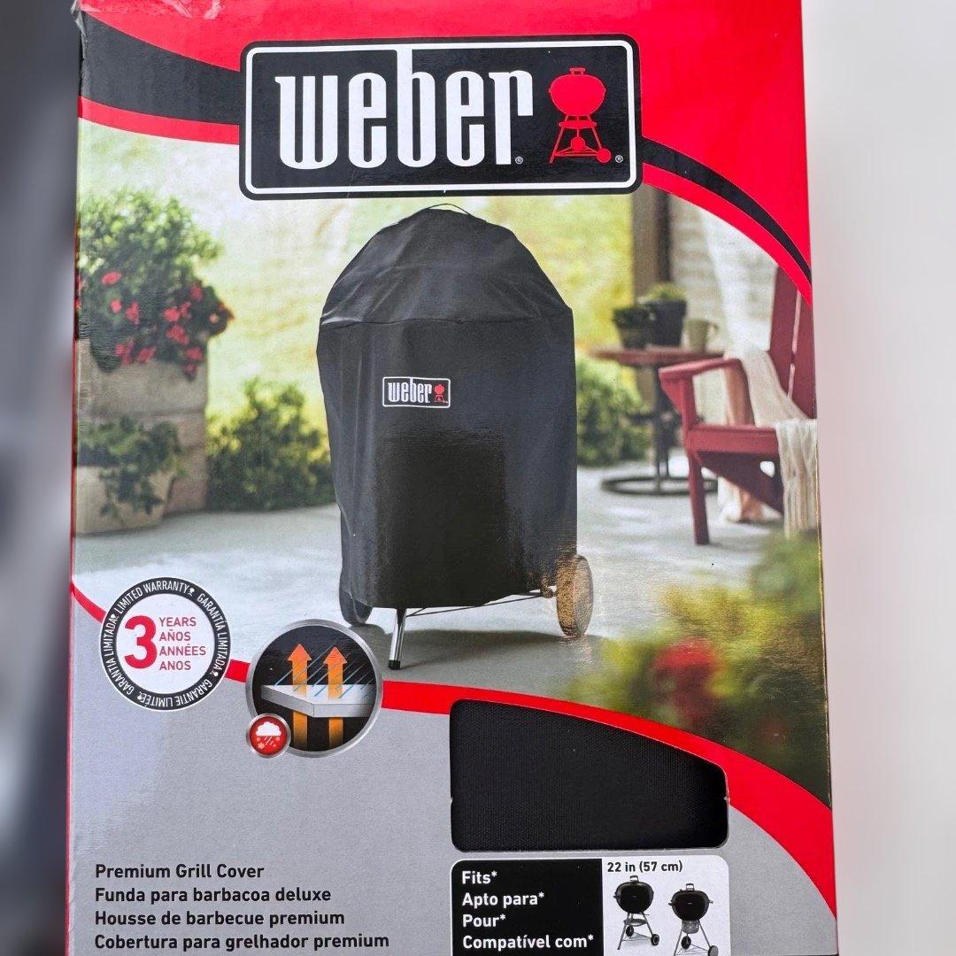 57cmのブラックオリジナルケトルバーベキューコンロ、レシピ本とカバー付き。