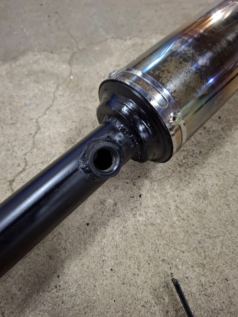 ま*郎様 サンバートラックTT2用にバイクマフラー加工