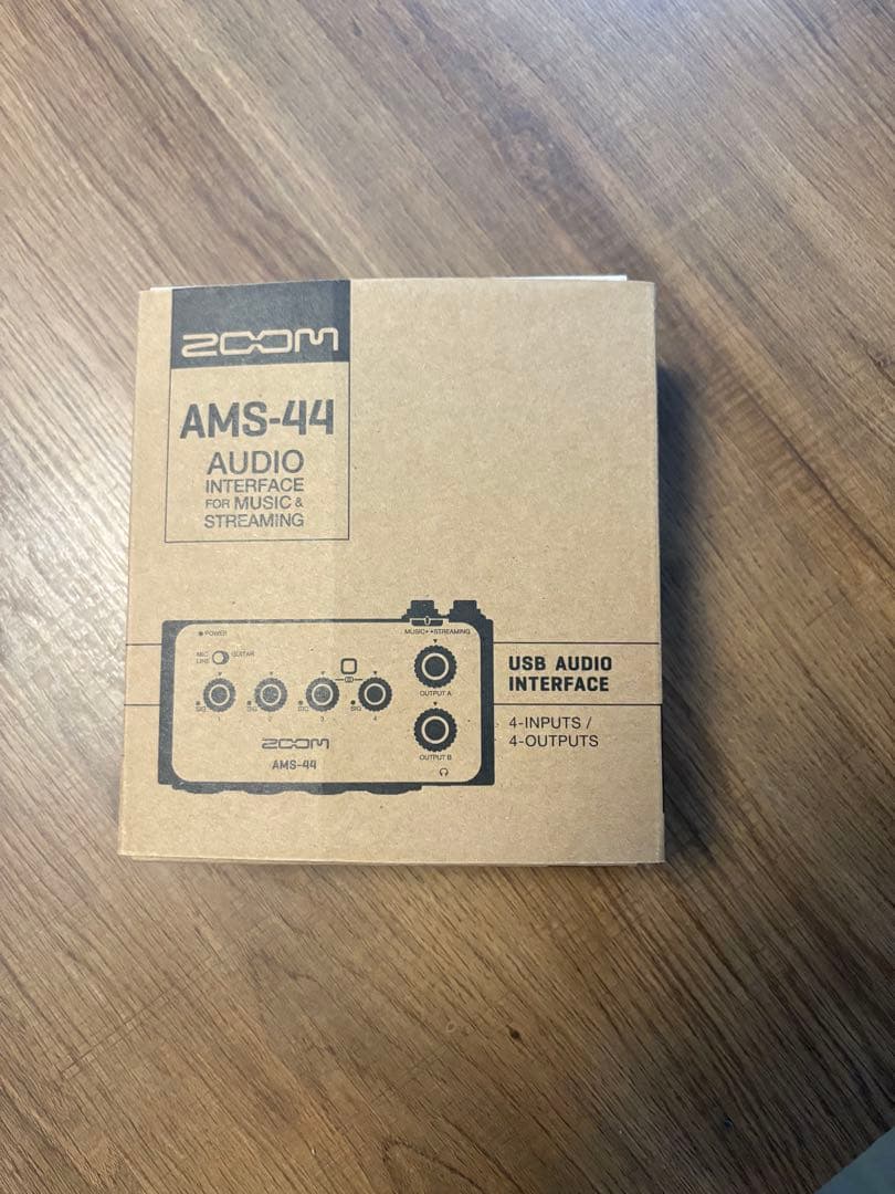 ZOOM ズーム AMS-44 オーディオインターフェース ブラック