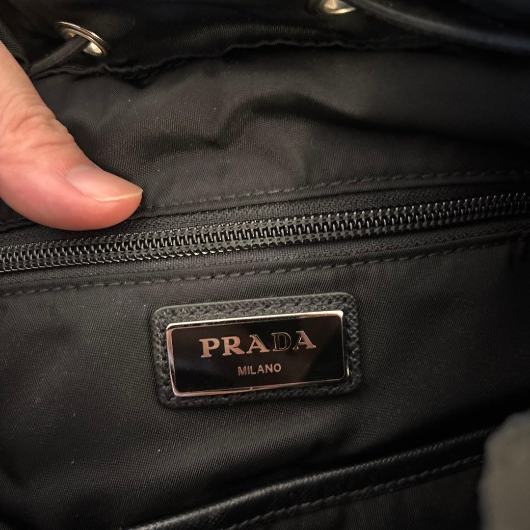 プラダ　あんしん鑑定済　パックパック　2VZ135 ブラック　サフィアーノレザー