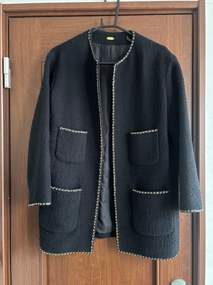 ノーカラージャケット 黒 ポケット付き