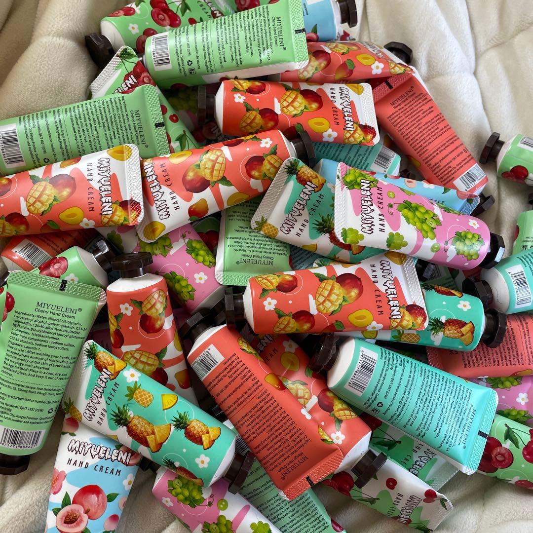 ハンドクリームまとめ売り　20g90本セット