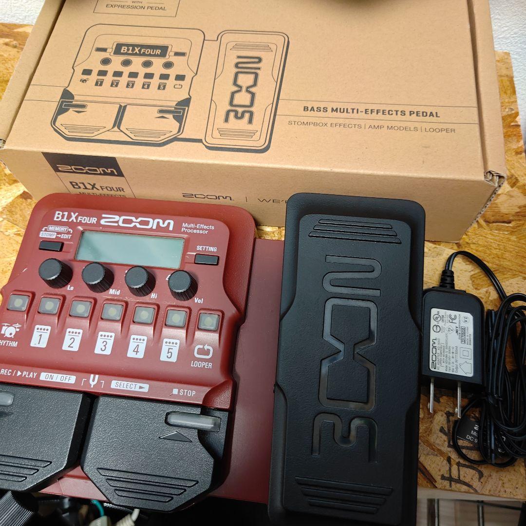 ZOOM B1X FOUR マルチエフェクター　電源付き