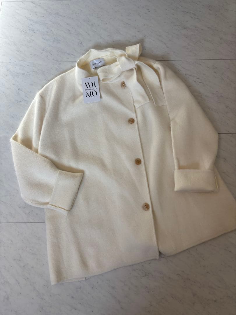 リボン付きアイボリーオーバーサイズニット新品未使用タグ付き