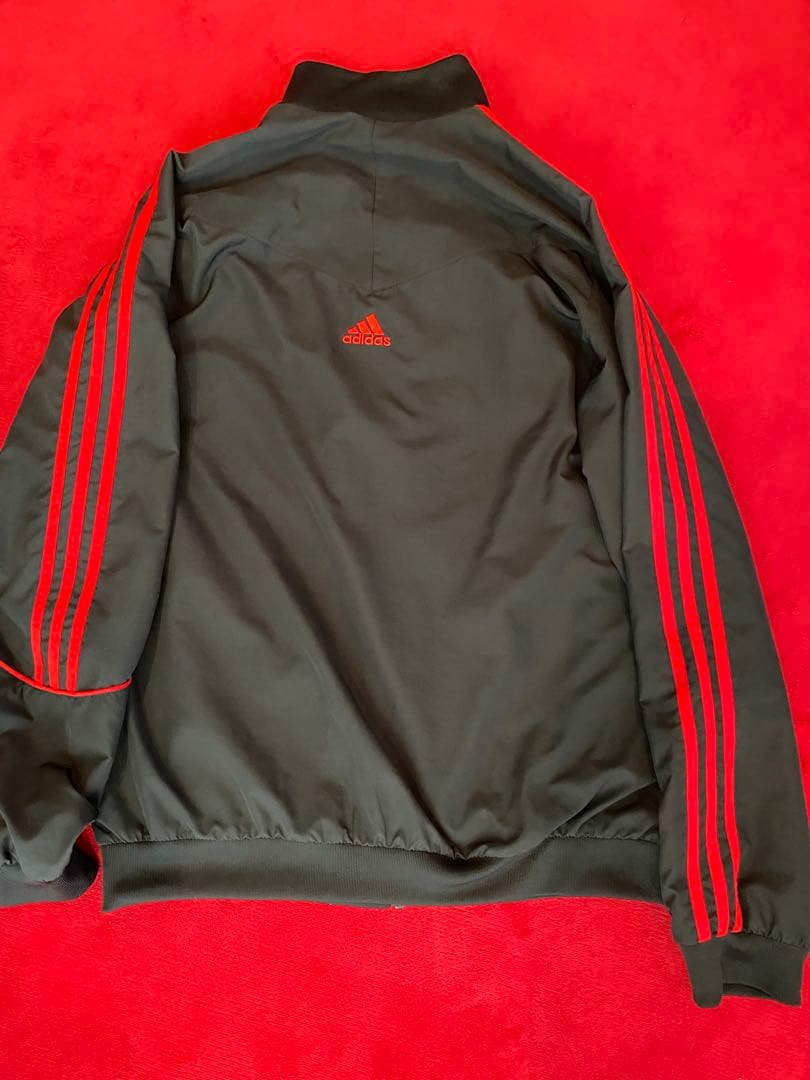 ぽ*ご様 adidas ACミラン ウィンドブレーカー