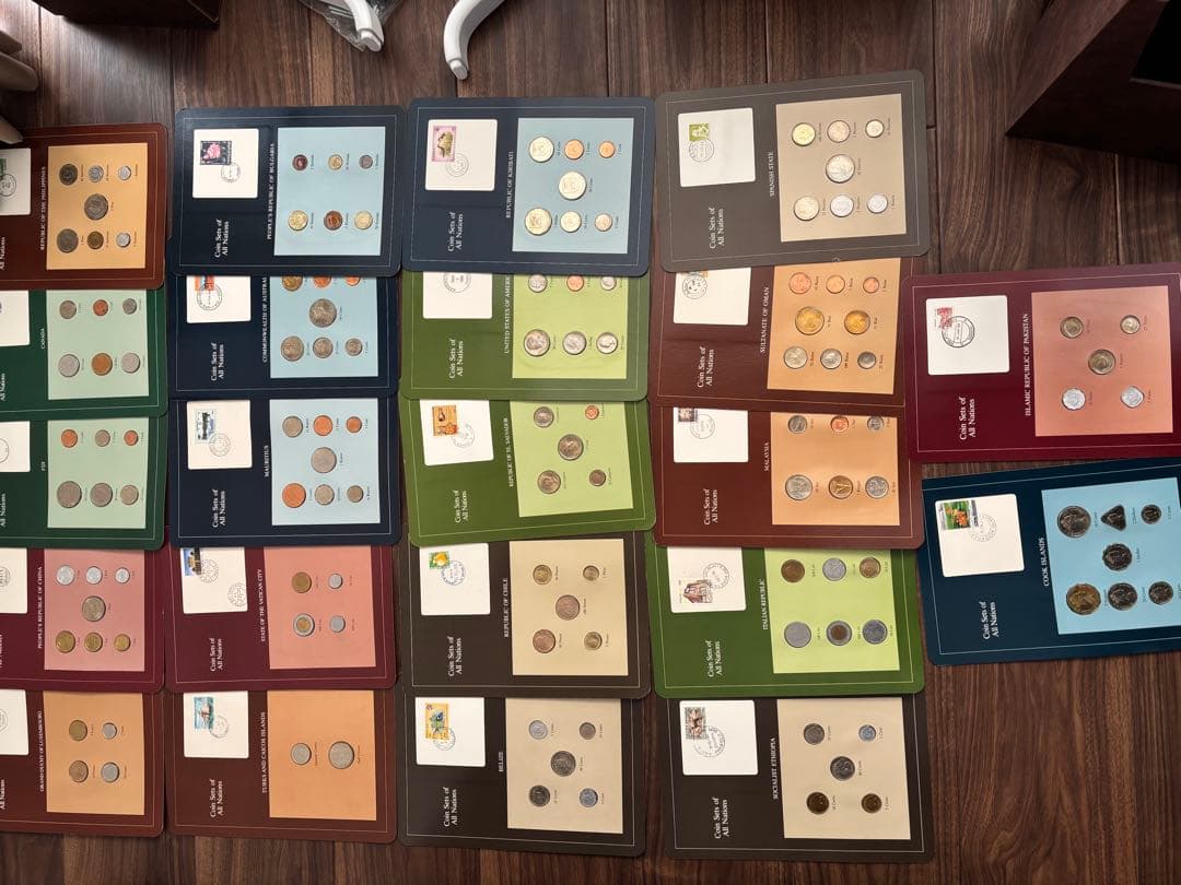 その他 Coin Sets of All Nations (Volumes I& II)