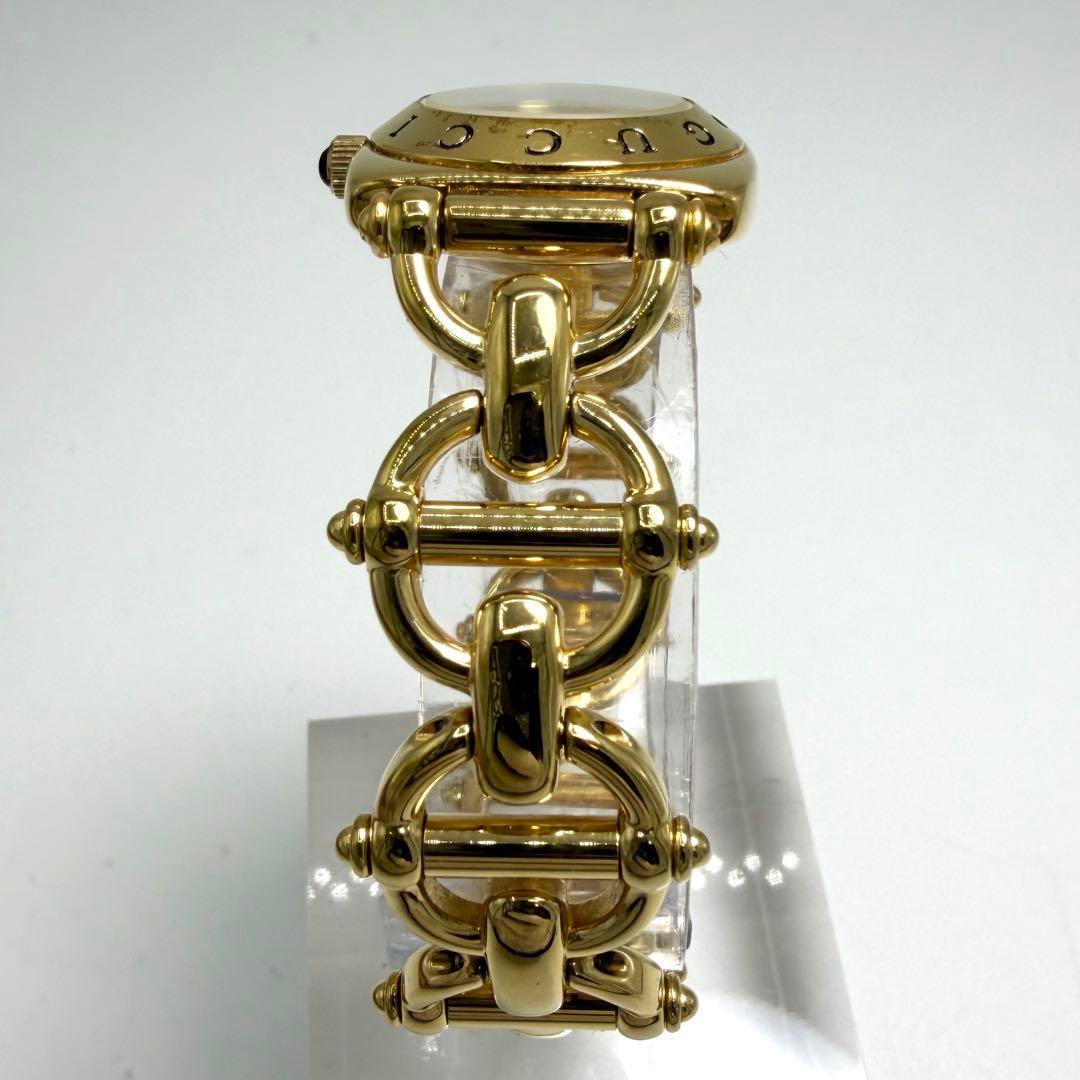 【美品】GUCCI 腕時計 シェル文字盤 6400L バングルウォッチ 金