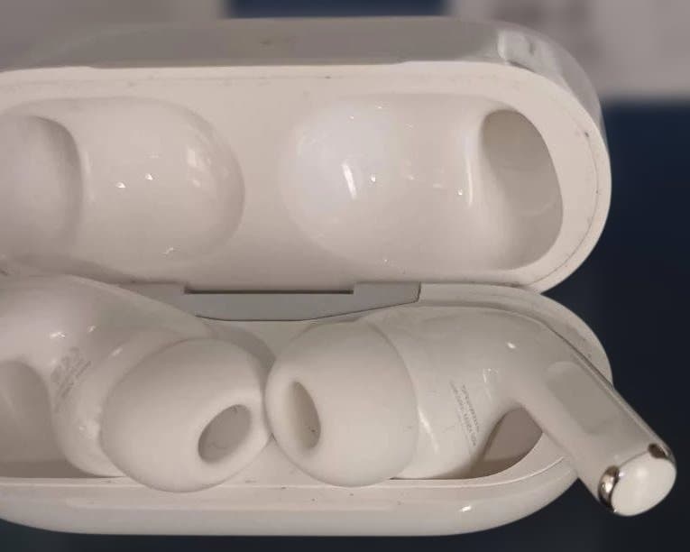 AirPods Pro 本体 美品