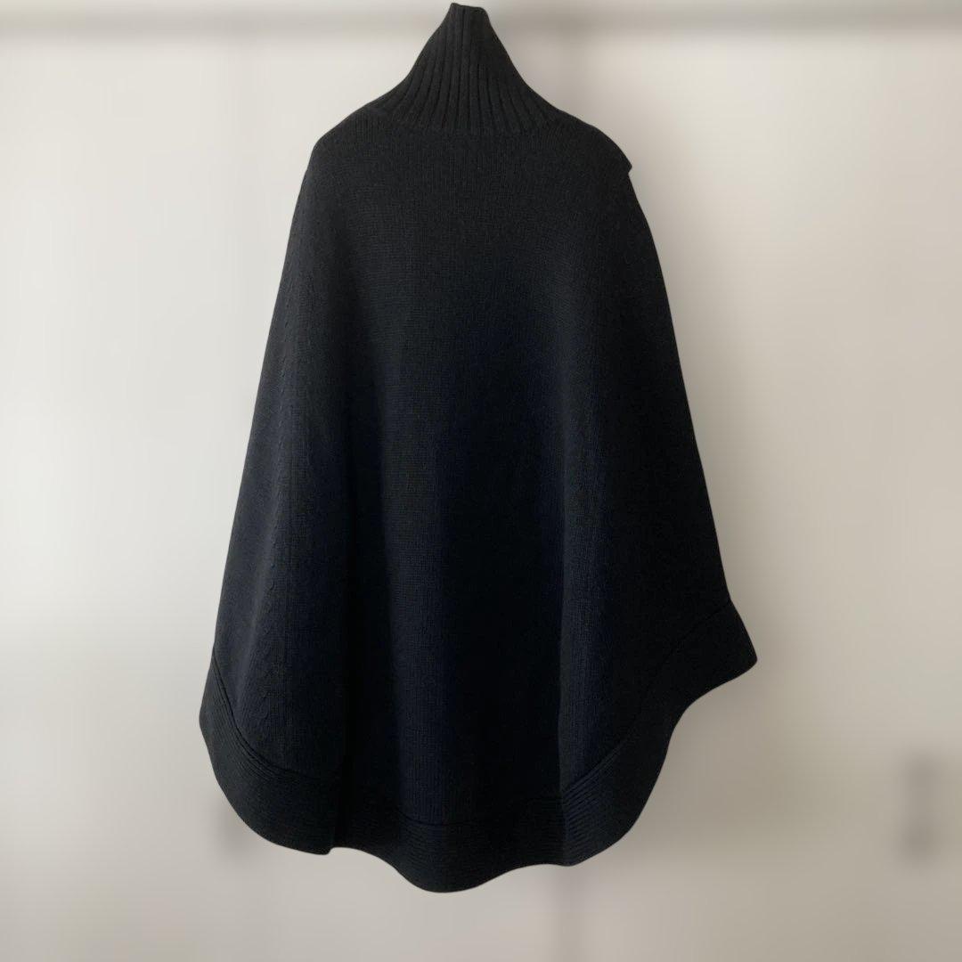 HYKE ハイク ウール　ポンチョ　ブラック
