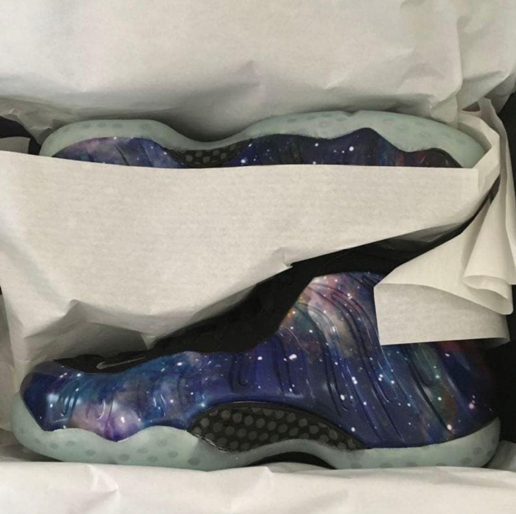 最終価格！ 新品 Nike Air Foamposite One Galaxy