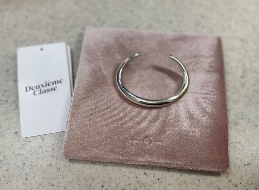 2025 /GABRIELA ARTIGAS WAVE CUFF ¥110000