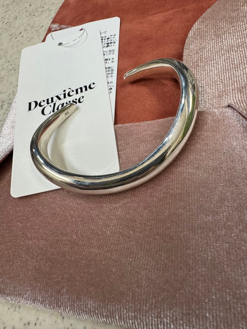 2025 /GABRIELA ARTIGAS WAVE CUFF ¥110000