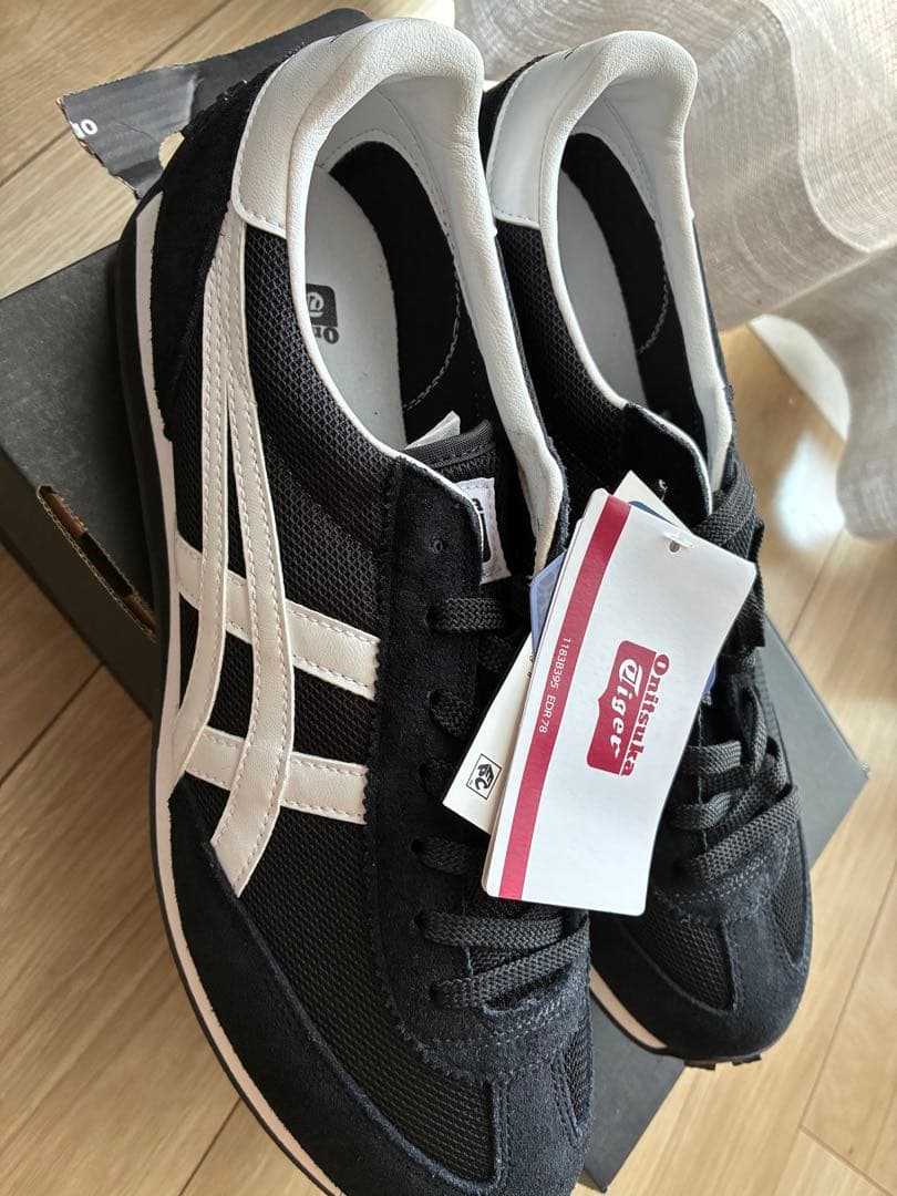 Onitsuka Tiger ブラック スニーカー27.5 EDR78