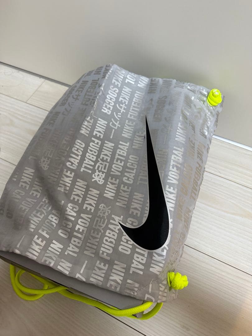 Nike マーキュリアル　エリート　ag