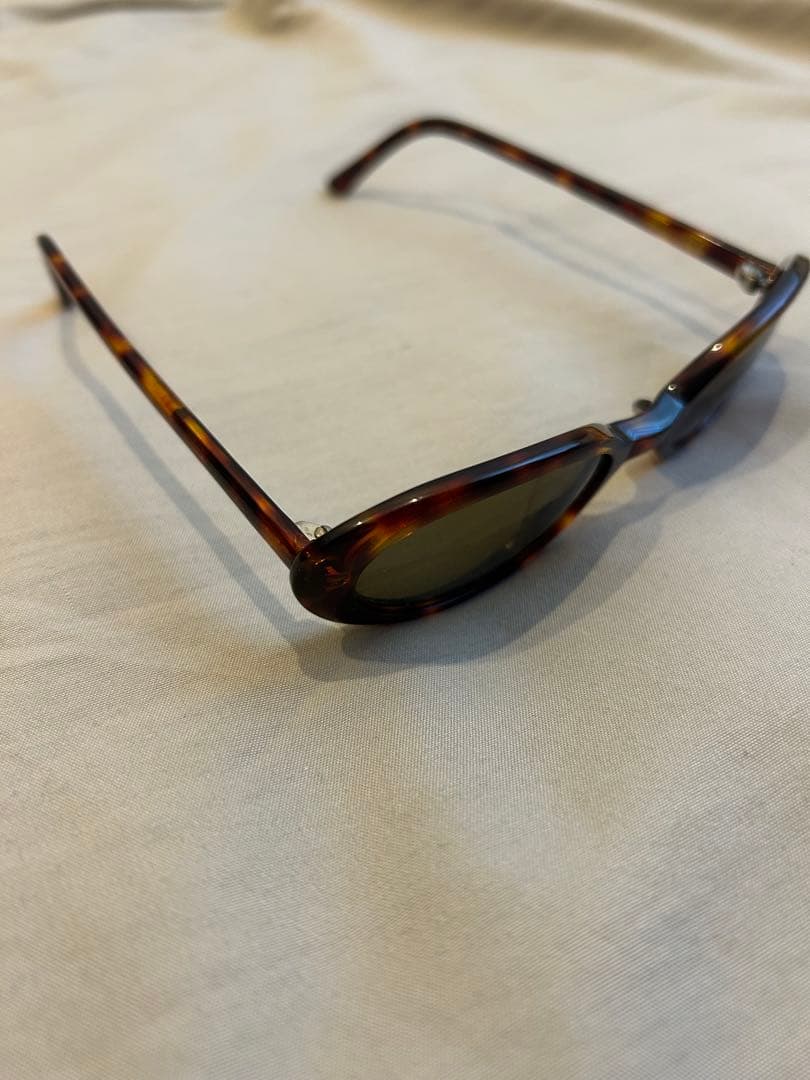 Stüssy サングラス　ケース付