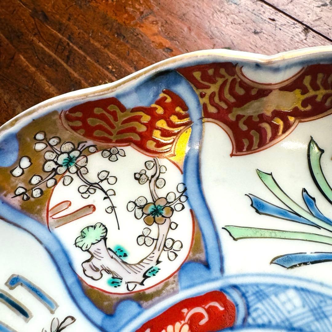 aloha34様用　金彩色絵草花文 一枚 朱塗り吸い物椀2客セット印判皿ニ枚