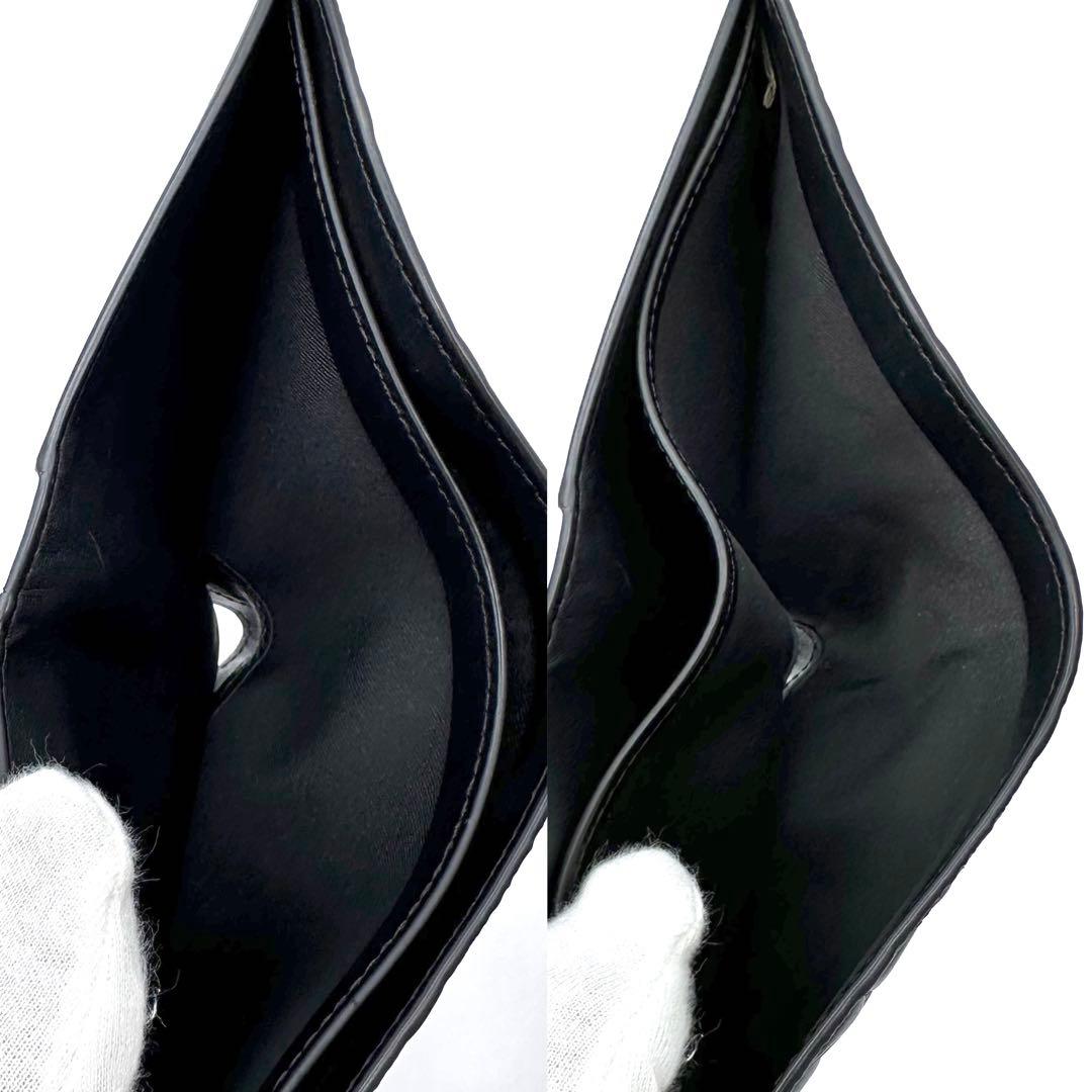 極美品✨COACH コーチ ２つ折り財布 シグネチャー エンボス 本革 ブラック