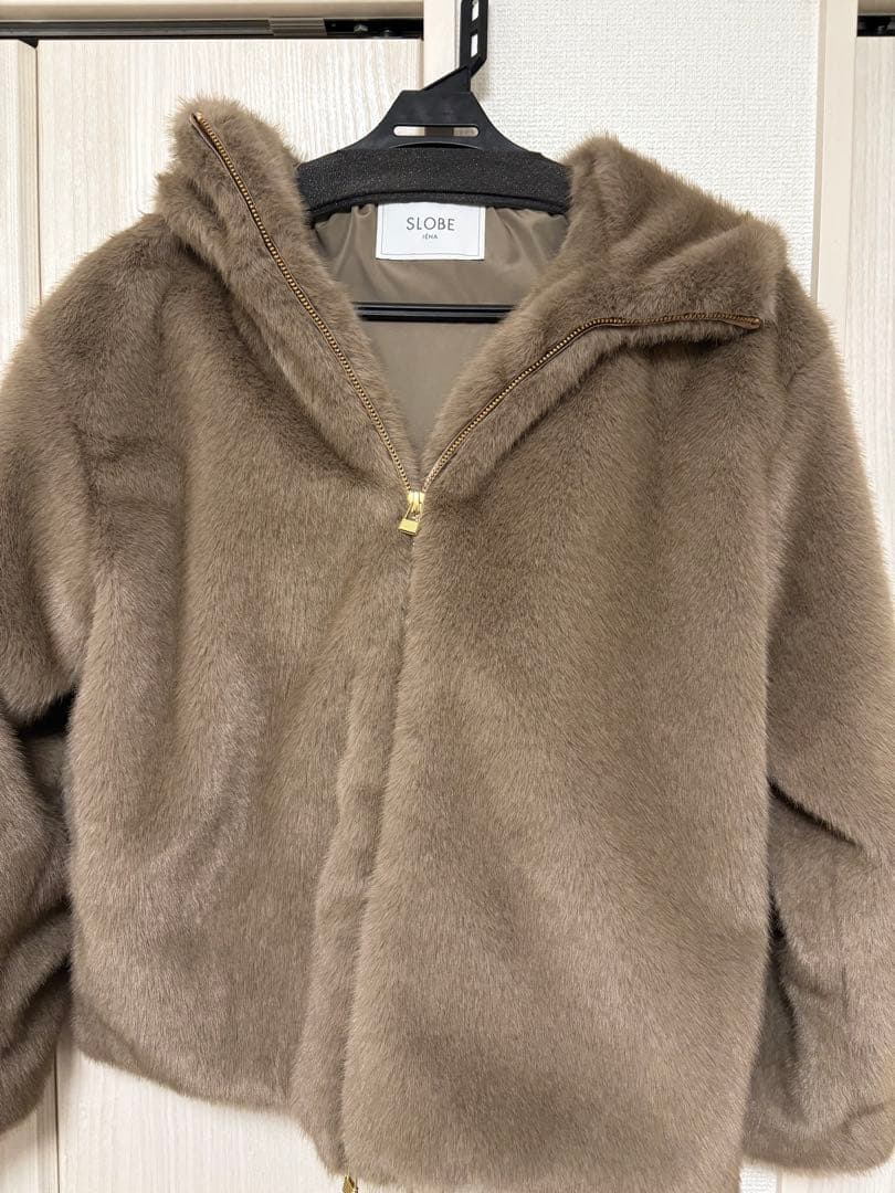 SLOBE IENA FAKEファーフードブルゾン　ベージュ　完売