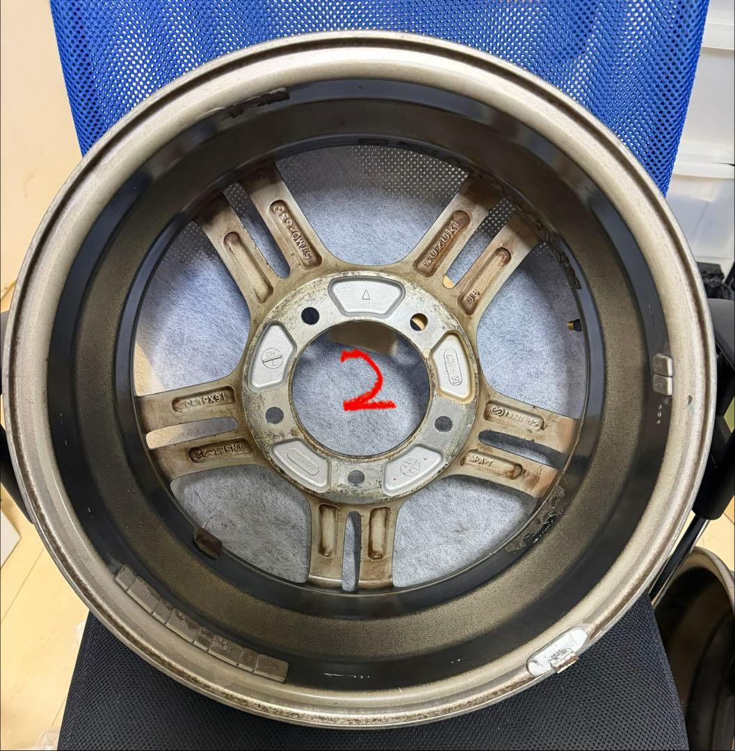 やすゆき　　jb23w クロスアドベンチャー純正ホイール2本①