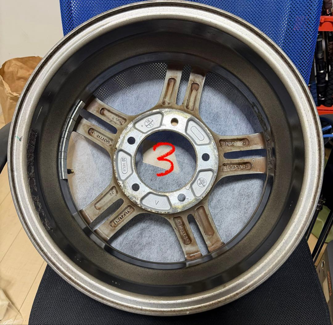 やすゆき　　jb23w クロスアドベンチャー純正ホイール2本①