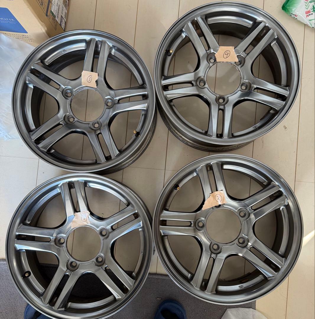やすゆき　　jb23w クロスアドベンチャー純正ホイール2本①