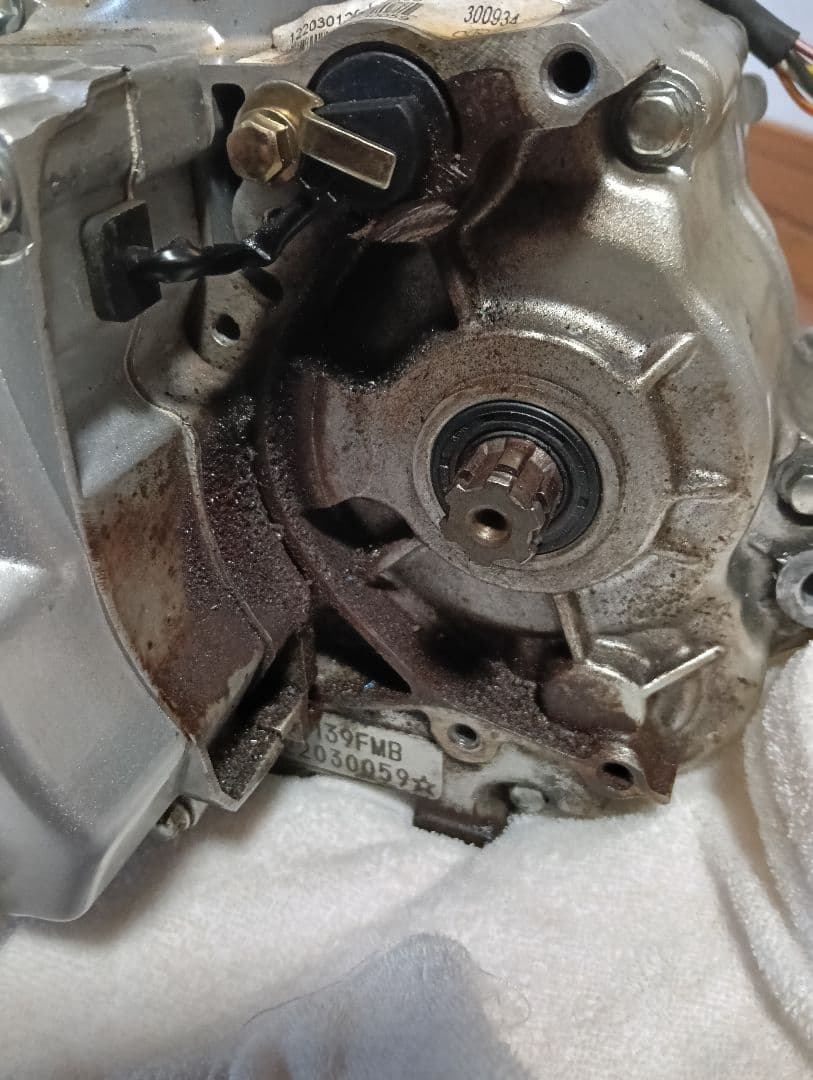 ホンダ系横エンジン　88ccボアアップ済み