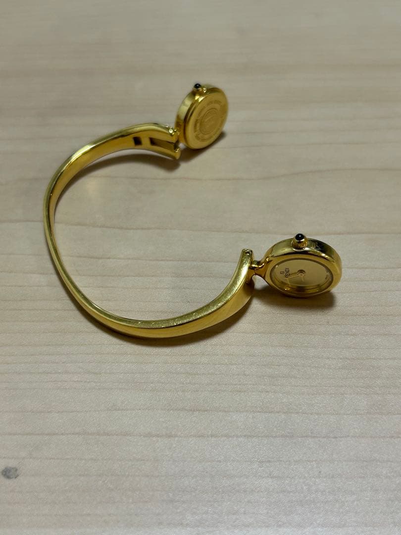 FENDI フェンディ デュアルタイム 620L