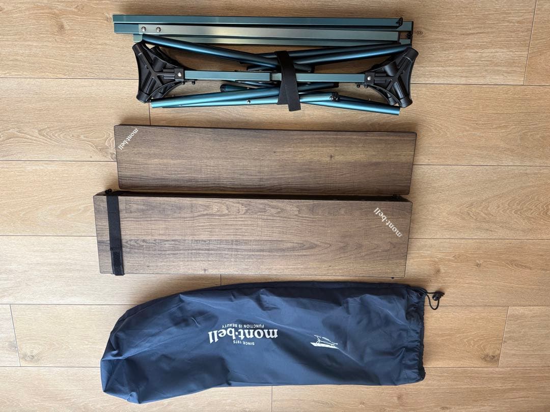 mont-bell マルチフォールディングテーブルワイド + ボード