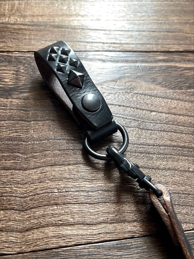 編み込みレザーウォレットコード　TYPEB クロムエクセル　黒染　HTC RRL