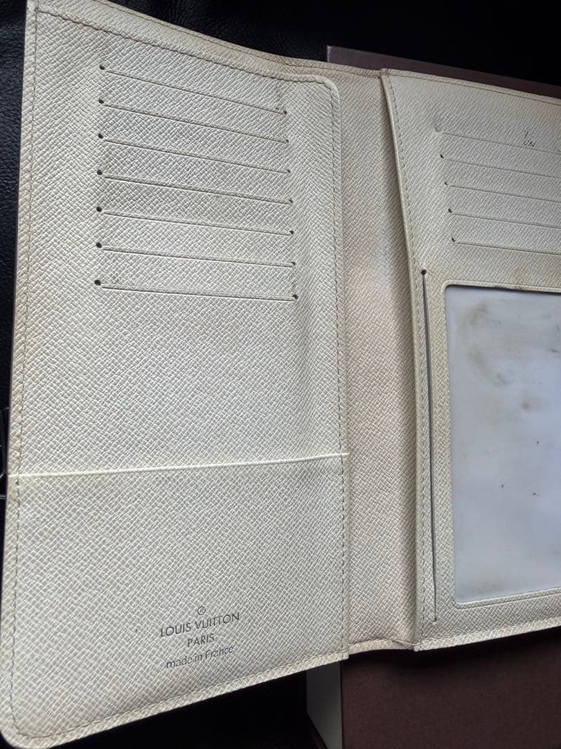 鳳*様 LOUIS VUITTON長財布　エピポルトフォィユ　ウジェニ　ホワイト