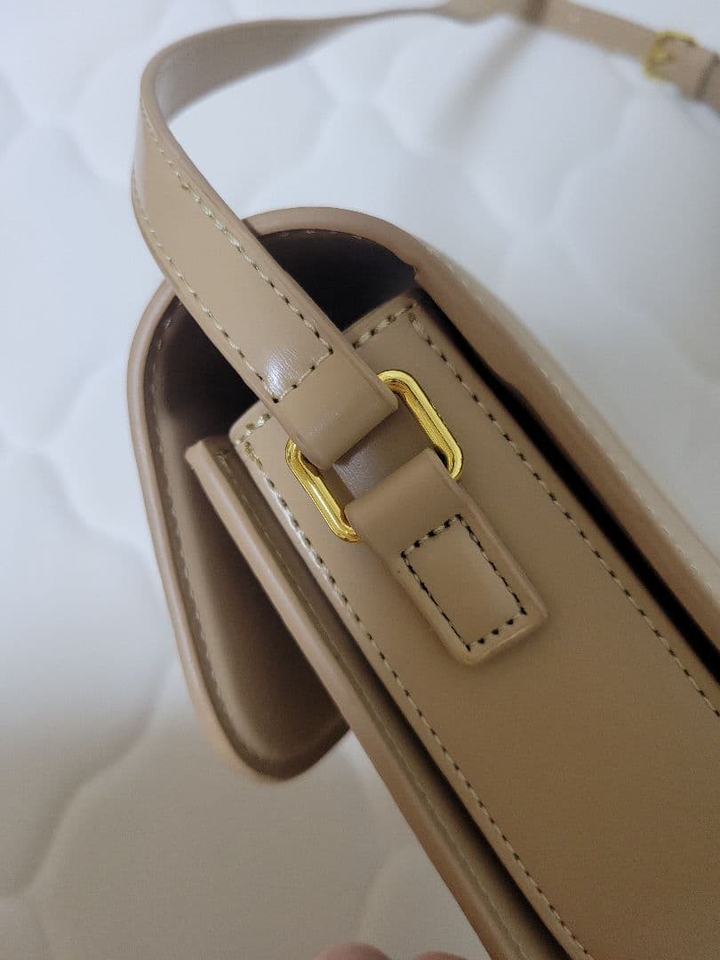 CELINE セリーヌ ベージュ ショルダーバッグ