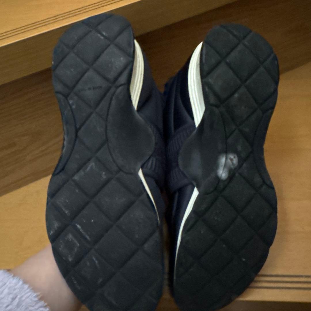 CHANEL ストレッチ ネイビー スニーカー