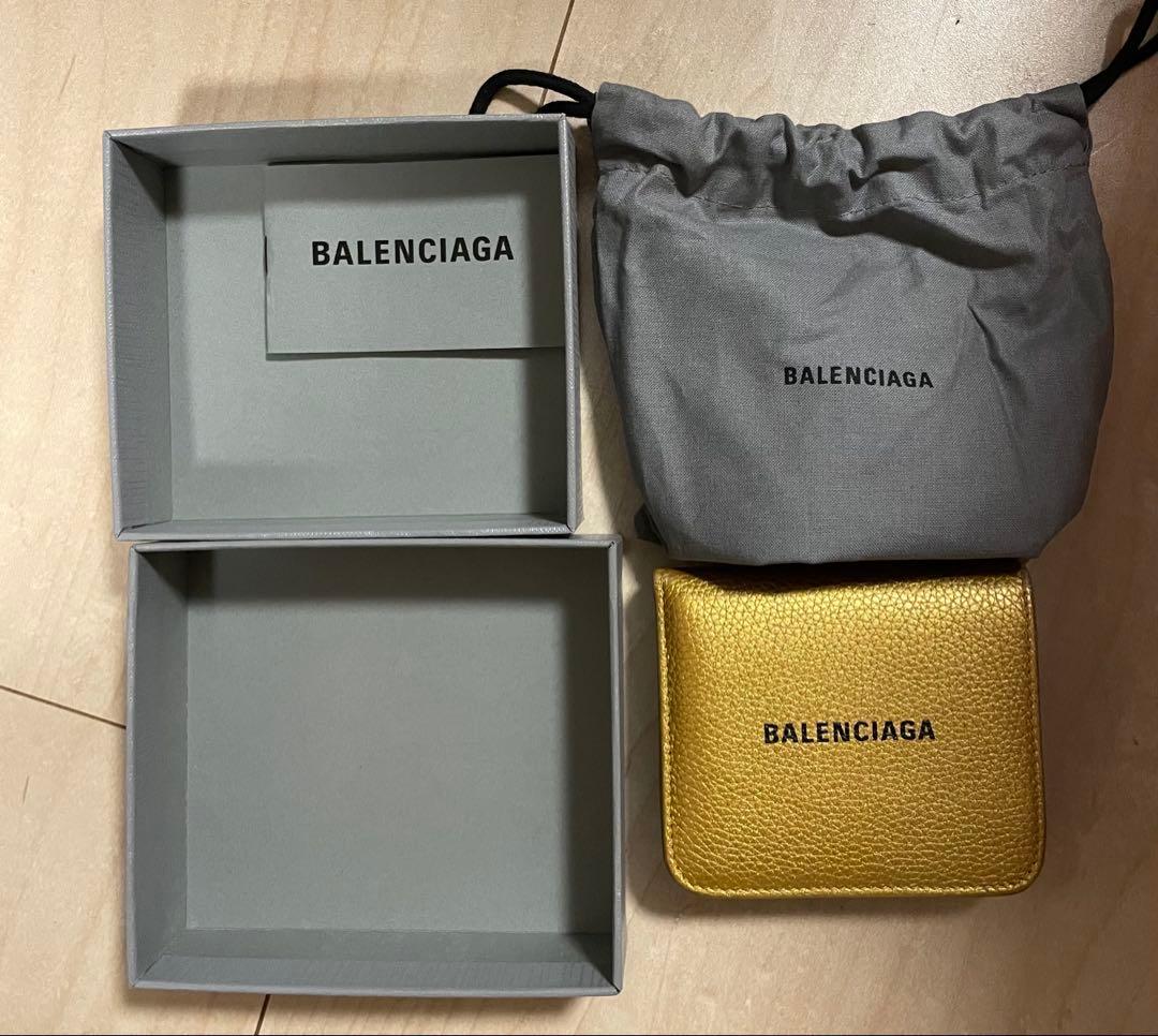 バレンシアガ 財布ウォレットグッチGUCCI