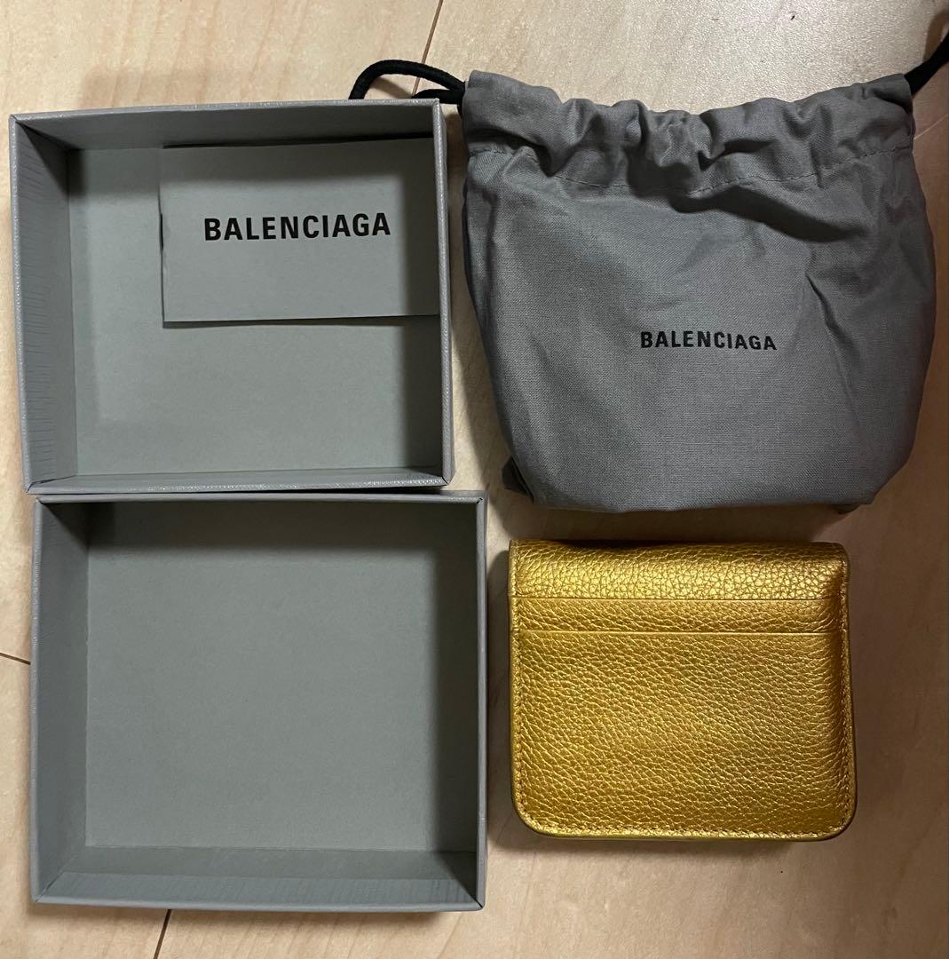 バレンシアガ 財布ウォレットグッチGUCCI