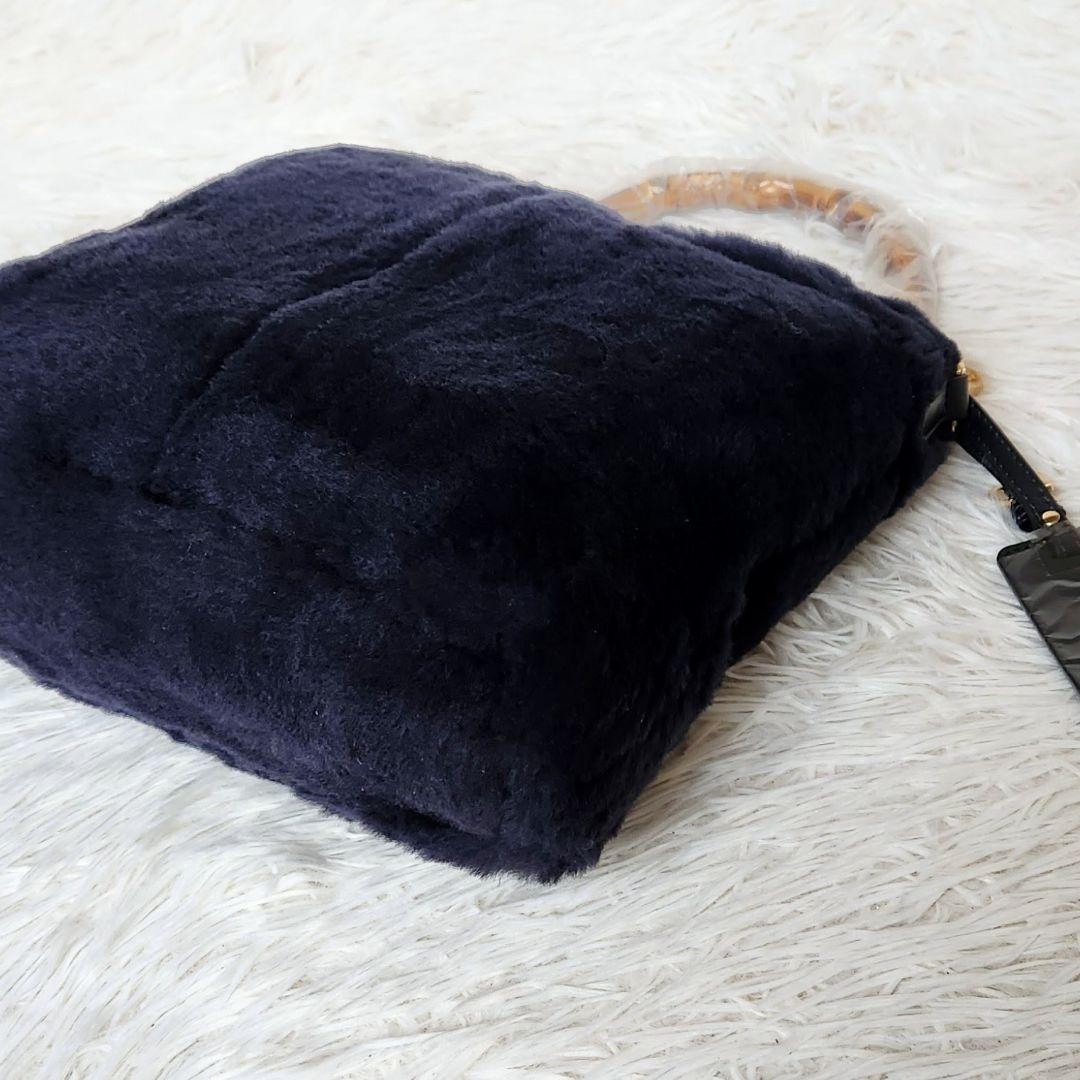 《未使用》PELLEY LUSSO ペレリールッソ ムートン ショルダーバッグa