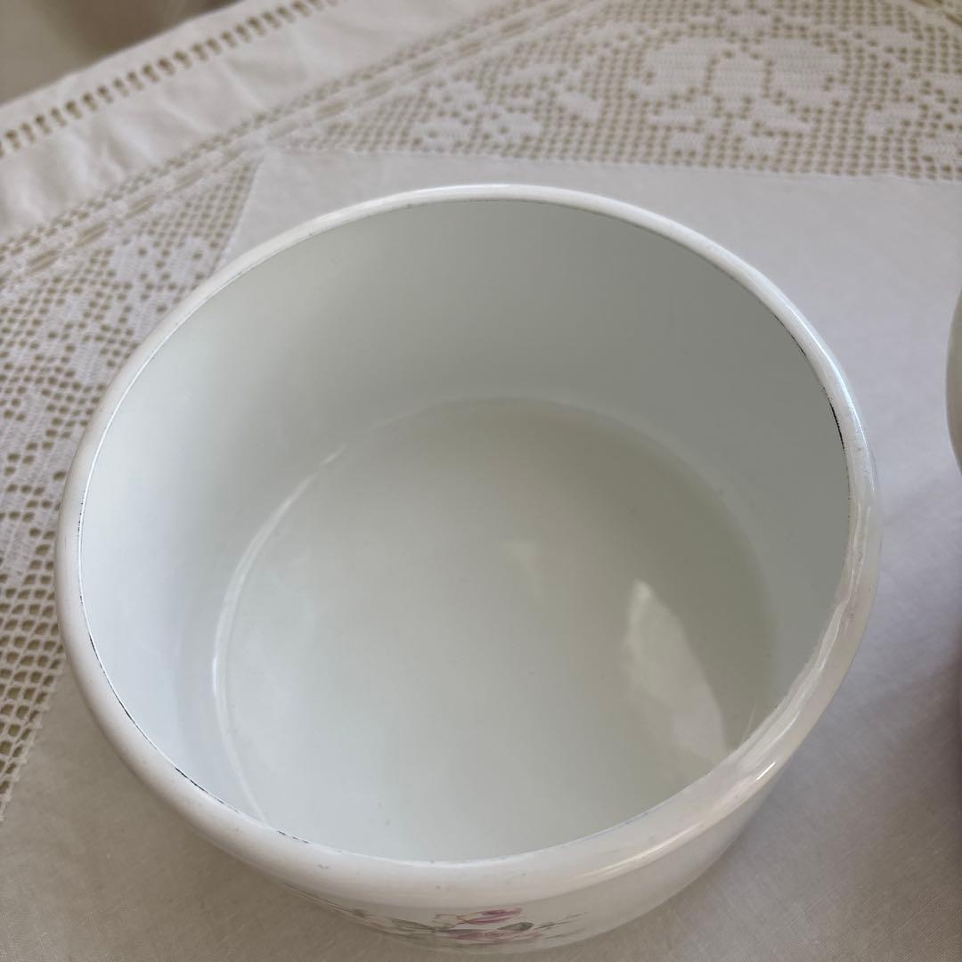 イマンホーローストッカー2点