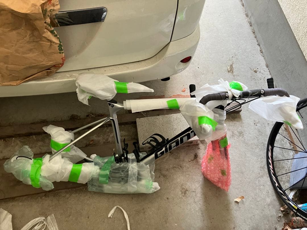 【送料相談特価】Giant ロードバイクDEFY ADVANCED2 Mサイズ