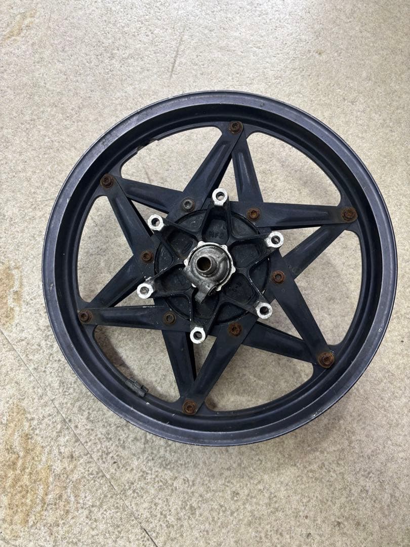 【値下げ可能】CBR400F 用　？　フロントホイール　16インチ