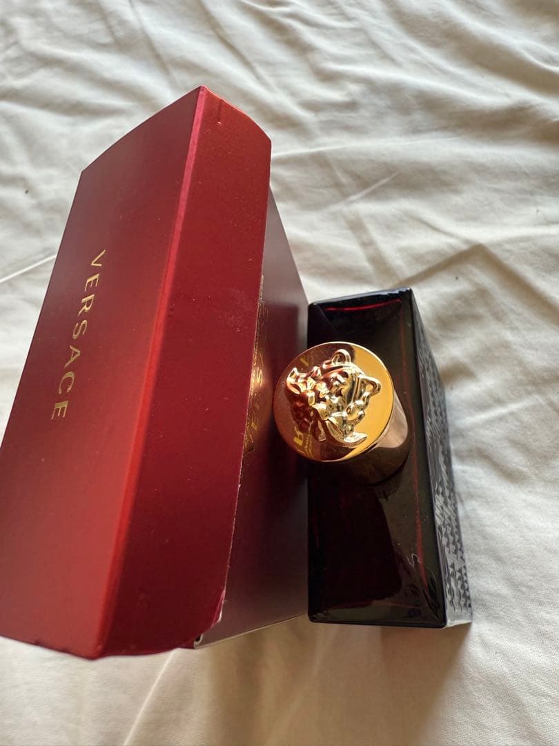 ヴェルサーチェ　エロス　フレイム　オーデパルファム　100ml