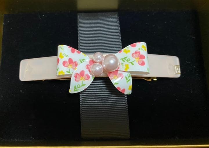 アレクサンドル ドゥ パリ (ALEXANDRE DE PARIS) バレッタ