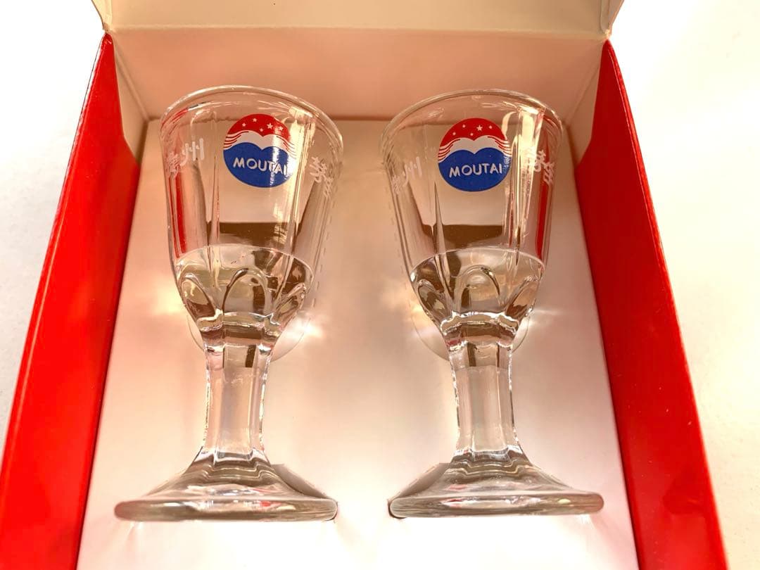 【新品未使用】53% マオタイ 500ml 貴州茅台酒 白酒 (ミニグラス付)