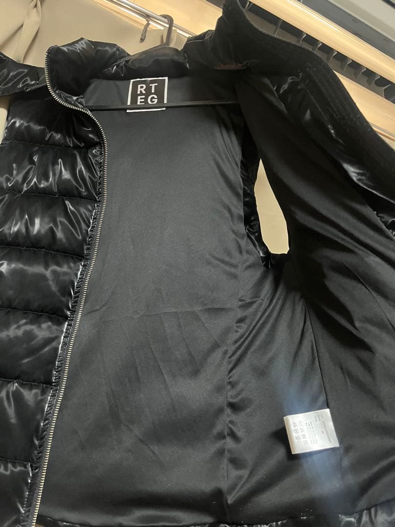 完売品・希少　アダムスジャグラー　ダウンベスト　Mサイズ