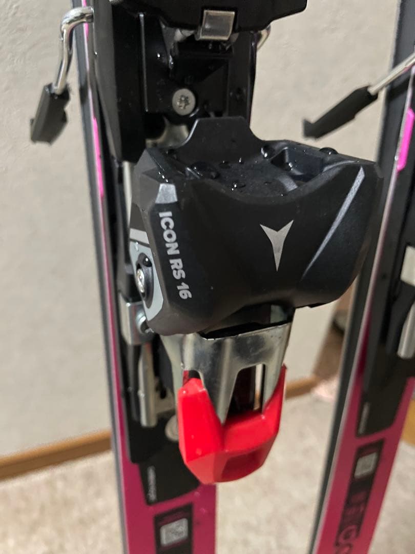 25-26アトミック Redster G9 184㎝ R25 GS板