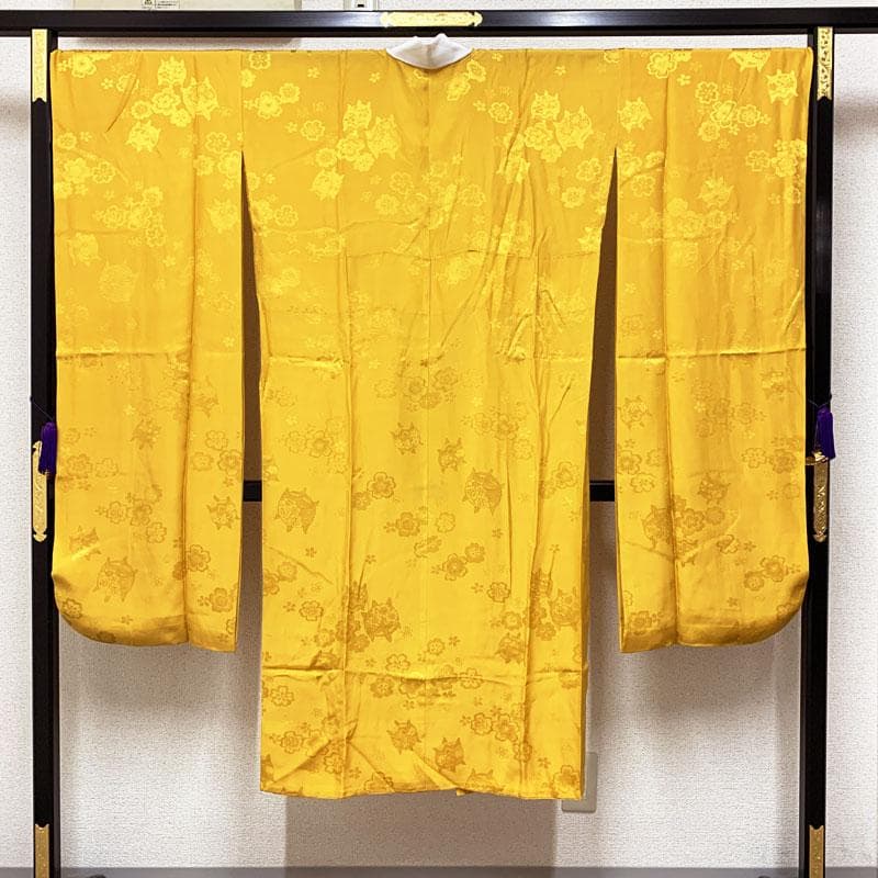 510u17☆振袖用長襦袢 糸巻 梅 /裄69.7袖丈108/刺繍半衿付☆美品