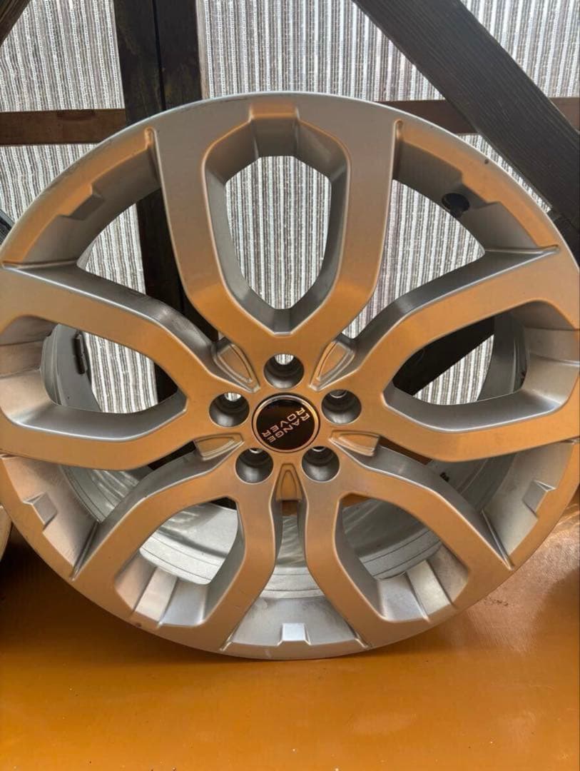 ランドローバー レンジローバー純正20インチ ホイール