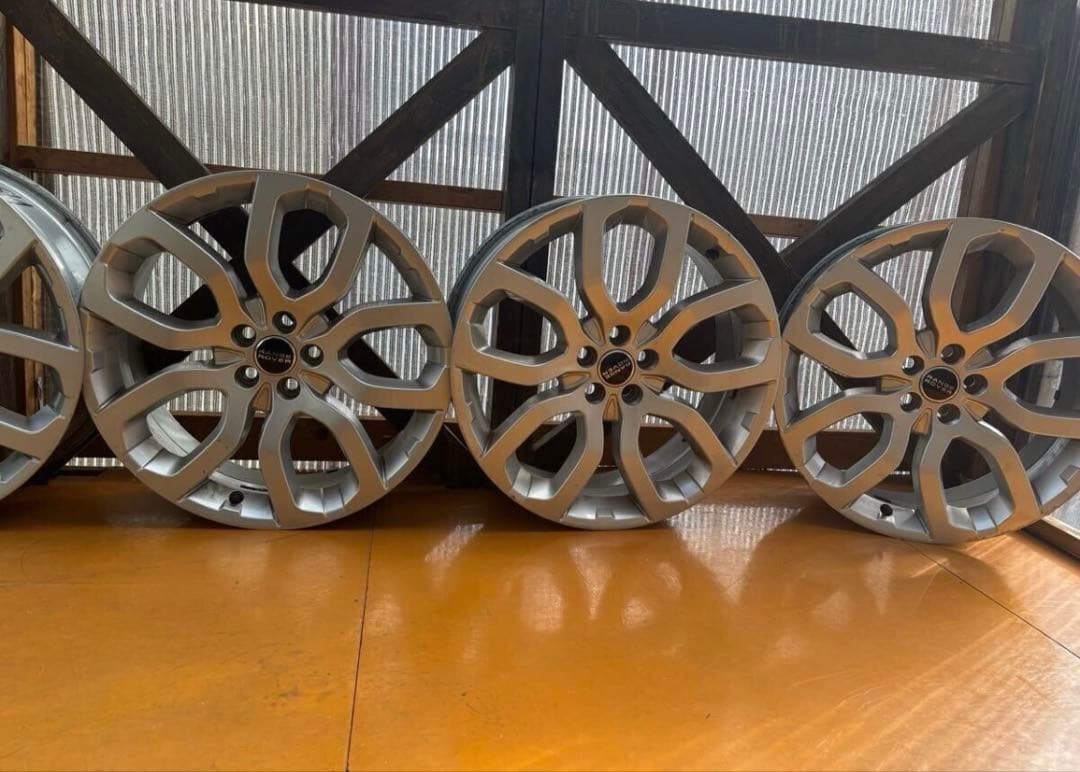 ランドローバー レンジローバー純正20インチ ホイール