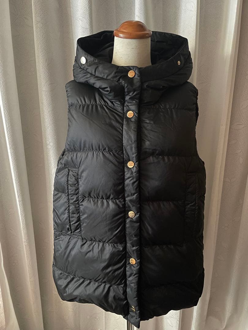マックスマーラ MAX MARA cubeダウンベスト40ブラック