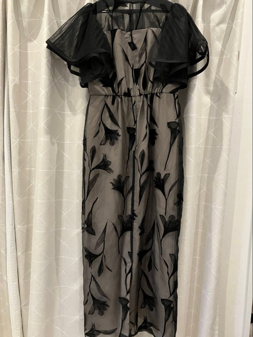 LE’RURE Circurar sleeve flower dress