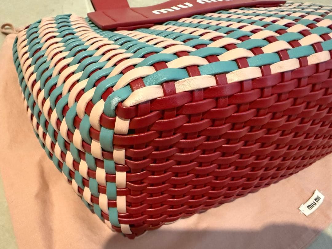 ［最終お値下げ］miu miu かごバッグ