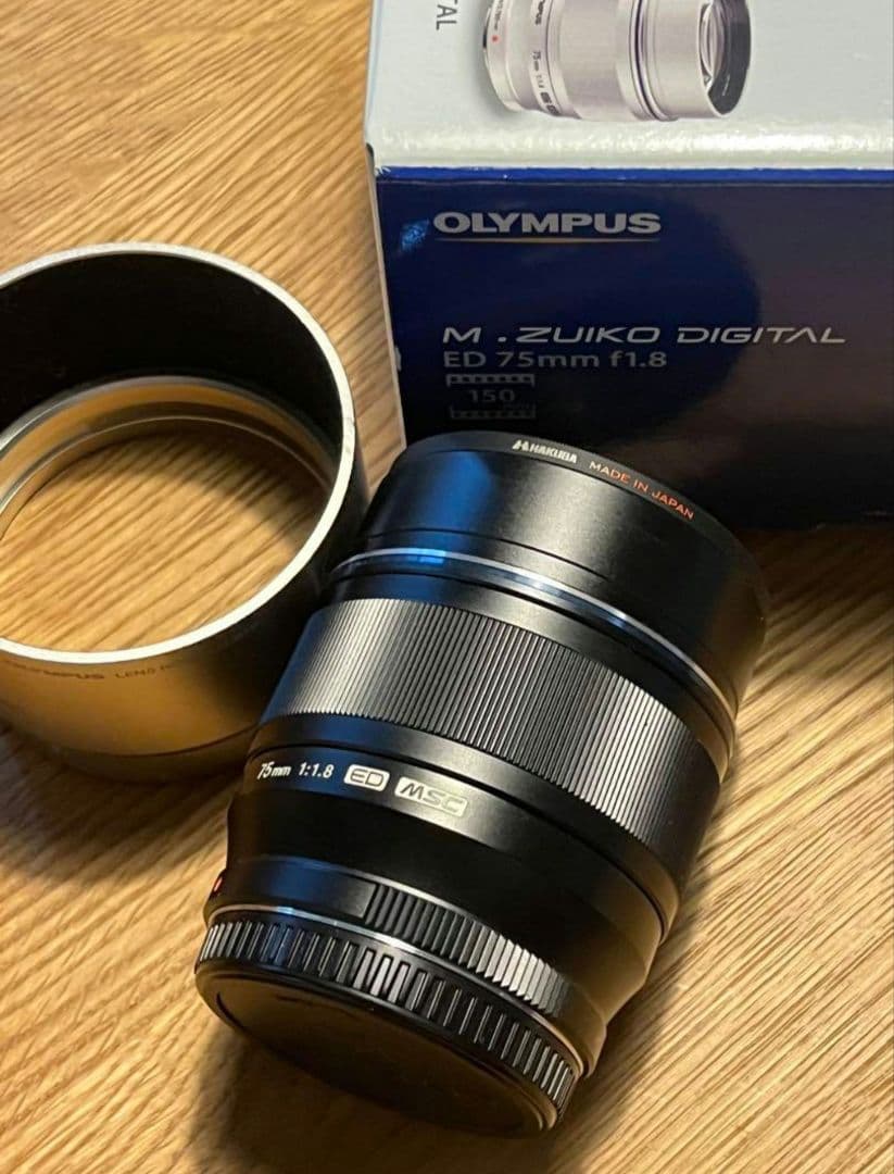 オリンパス 　M.zuikoDigital　75mm　f1.8　 希少ブラック